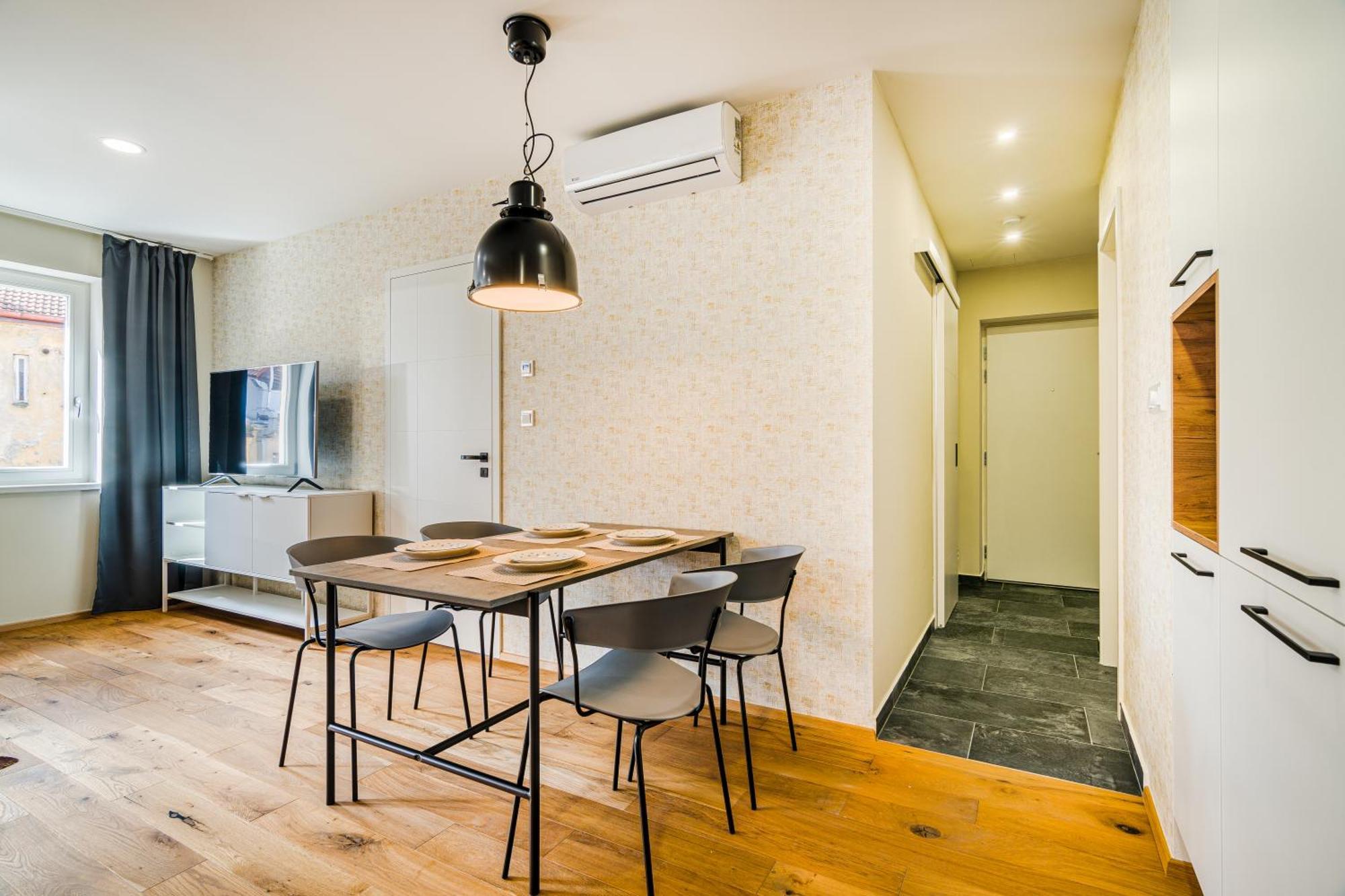 Prague Days - Premium Loft W Terrace - View - Netflix - Ac 아파트 외부 사진