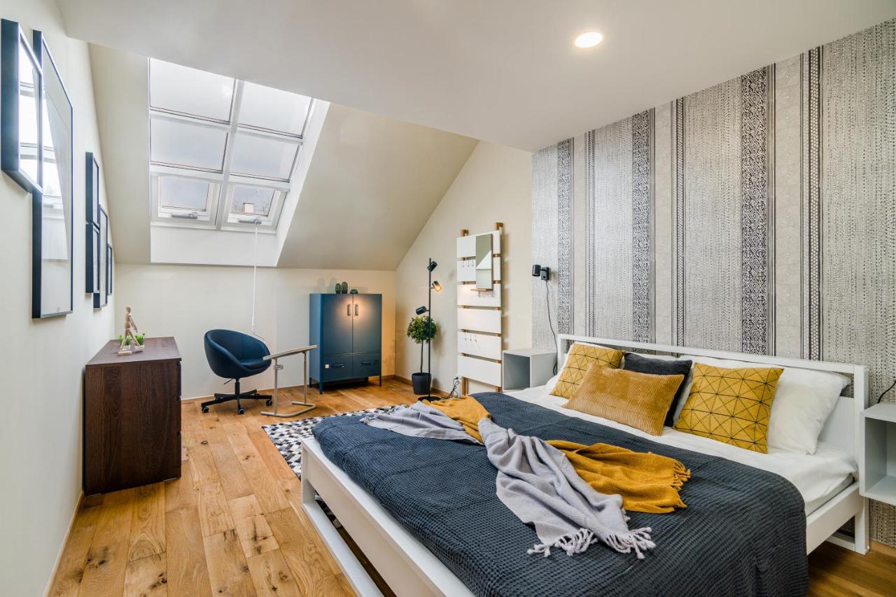 Prague Days - Premium Loft W Terrace - View - Netflix - Ac 아파트 외부 사진